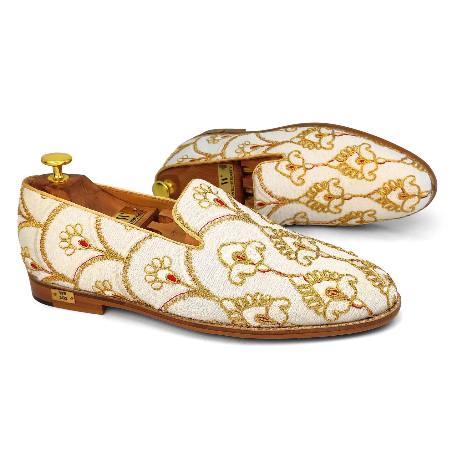 White Golden Embroidery Wedding Ethnic Mojari Shoes for Men