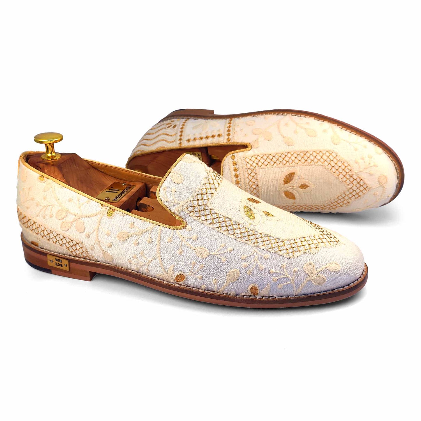 White Gold Embroidery Wedding Ethnic Loafer Mojari Slipon for Men