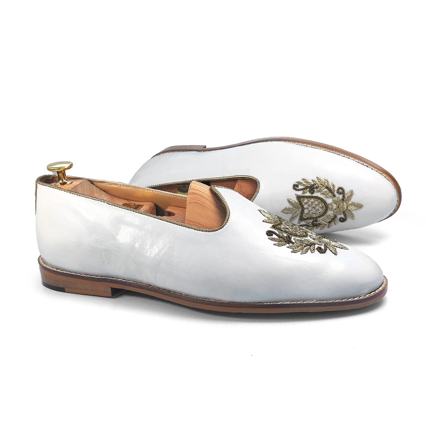 White Light Gold Zardozi Handwork Wedding Shoes Ethnic Mojari for Men
