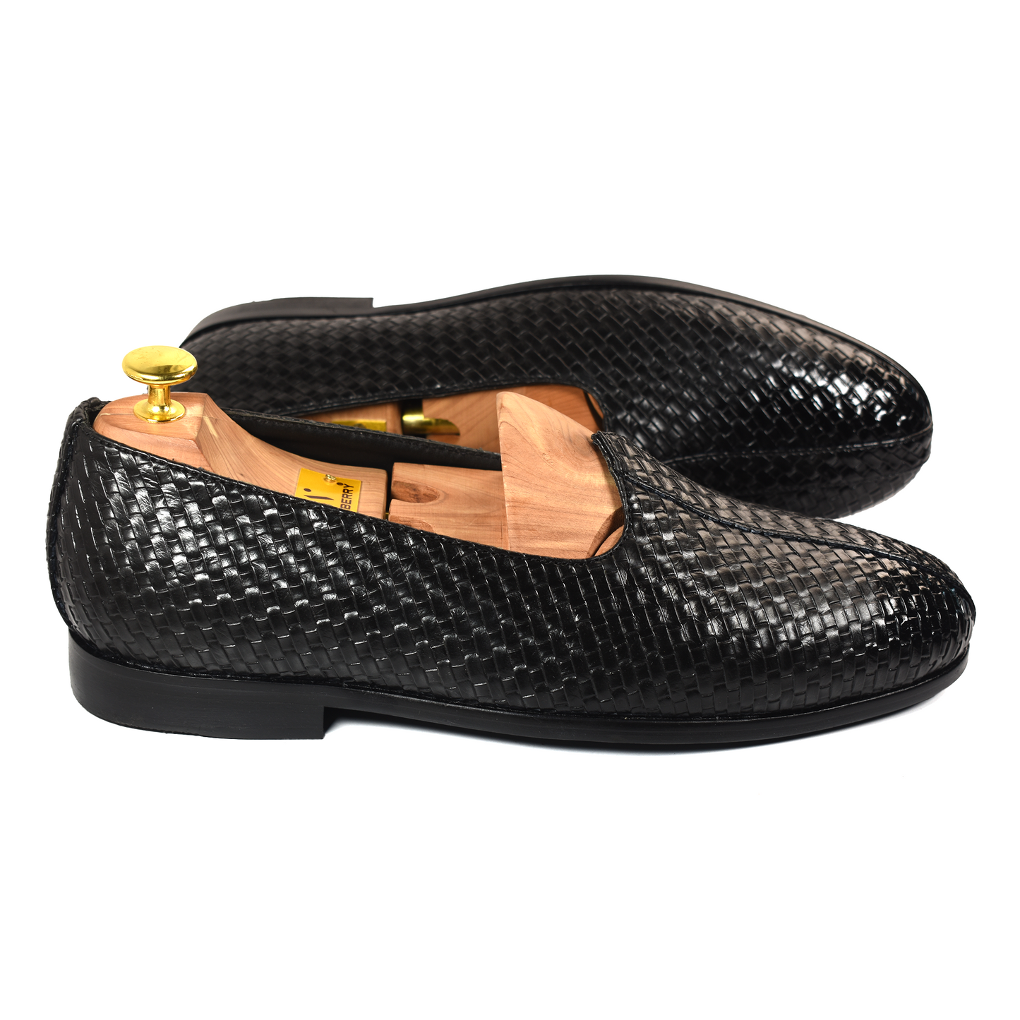 toror-woven-black-nagra-mojari-juti