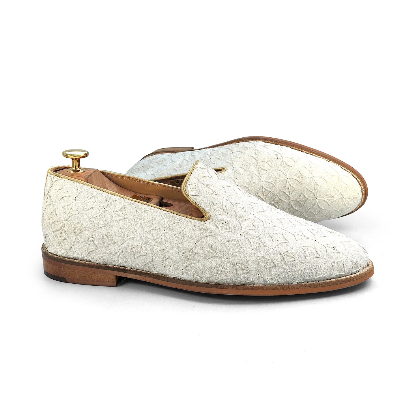 White Star Self Embroidery Loafer Mojari Slipon for Men