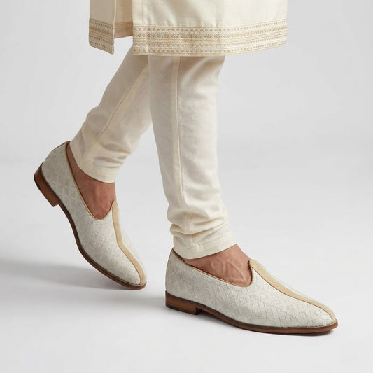 Off White Embroidery Wedding Shoes Mojari for Men