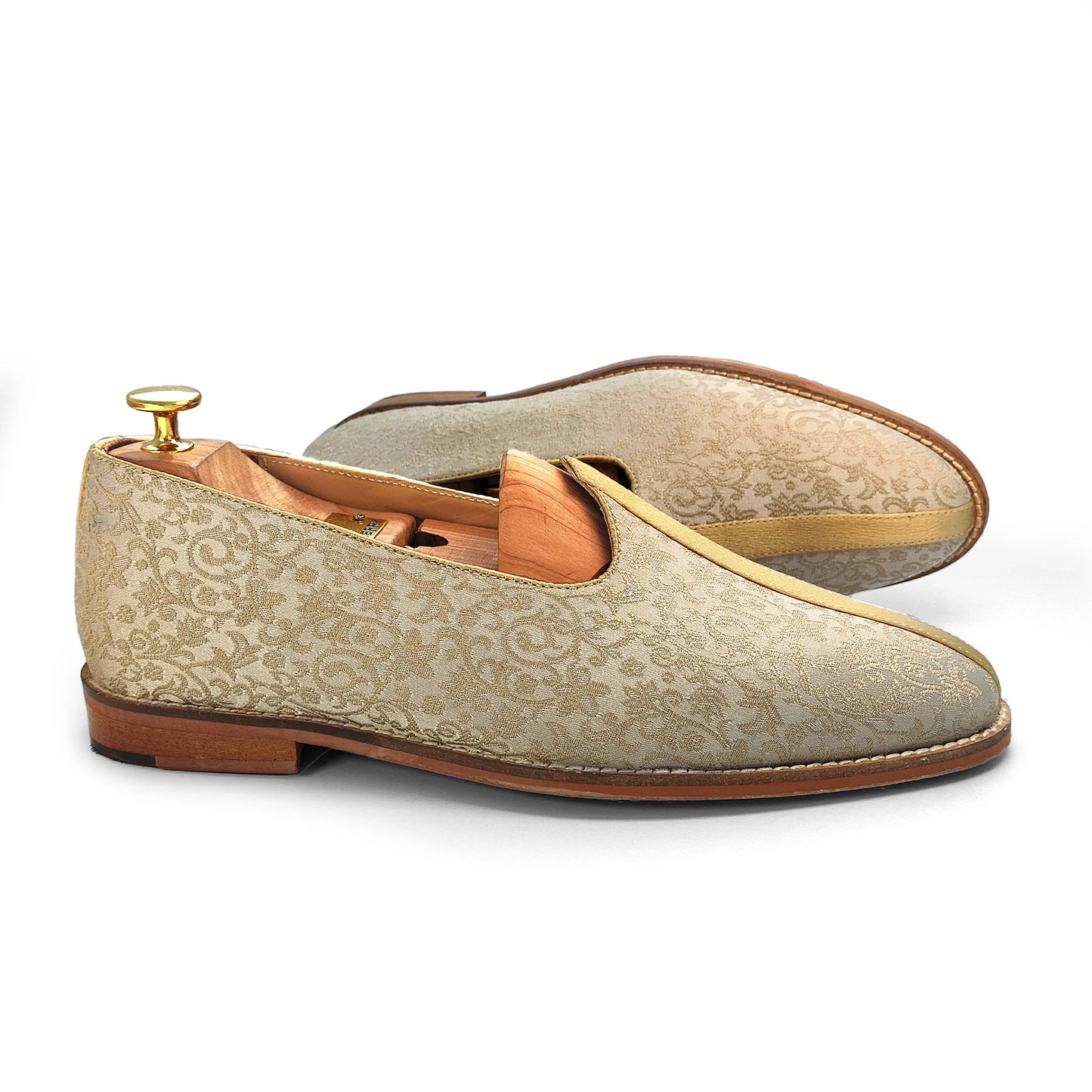 Beige Embroidery Golden Strap Wedding Shoes Mojari Ethnic Moajri Nagra for Men