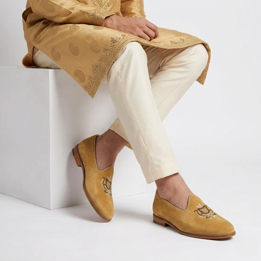 Gold Velvet Antique Gold Zardozi Handwork Wedding Shoes Ethnic Mojari for Men